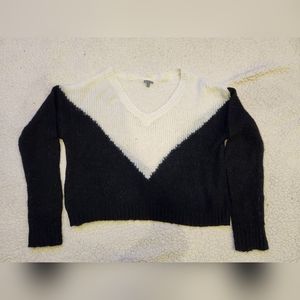 Charlotte Russe Sweater Size Small